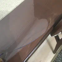 طلق شیشه ای رو میزی