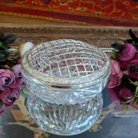 ظروف آنتیک لطفا ورق بزنید