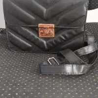 کیف|کیف، کفش، کمربند|سقز, |دیوار