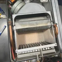 نصب و تعمیر انواع پکیج ابگرمکن با تضمین کتبی