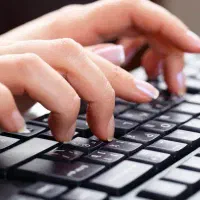 انجام خدمات تایپ، صفحه‌آرایی، طراحی گرافیکی
