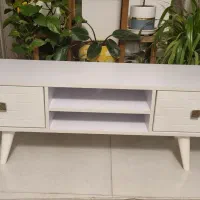 میز تلویزیون سفید