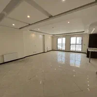 واحد ۱۳۳متر دوخواب در دریاچه