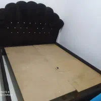 تخت دونفره کار کرده