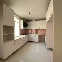 75متر دو خواب پارکینگ سندی سالن پرده خور