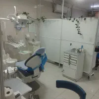 منشی و دستیار دنداتپزشک