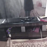 زیر تلویزیونی در حد نو