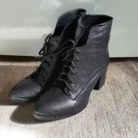 بوت چرم نو سایز ۳۷