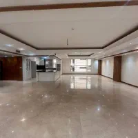 آپارتمان شاه‌نشین ۲۰۰ متری ۳ خواب نوبخت آپادانا