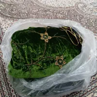 لباس ابریشم نو|لباس|یاسوج, |دیوار