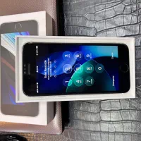 موبایل se 2020