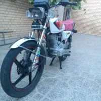 موتور سیکلت 200