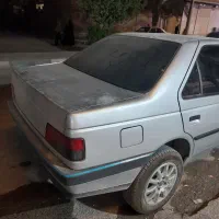 پژو ۴۰۵ نقره‌ای
