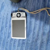 دوربین عکاسی فلاش و ...|دوربین عکاسی و فیلم‌برداری|قم, آلوچو|دیوار