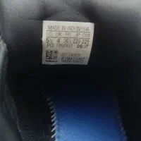 کفش کتونی آدیداس اورجینال سایز 37|کیف، کفش، کمربند|قم, آزادگان|دیوار