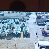 نگهبان روز پارکینگ قایق ها