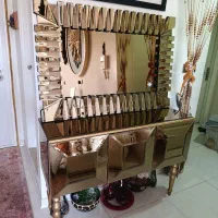 آیینه کنسول|بوفه، ویترین، کنسول|شاهین‌شهر, حافظ شمالی|دیوار