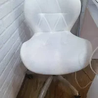 فروش تعدادی لاکژل و صندلی ناخنکار و مشتری|آرایشگاه و سالنهای زیبایی|بندر انزلی, لاله|دیوار