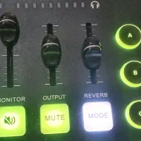 کارت صدا لایو  اصلی|آلات موسیقی|خرم‌آباد, |دیوار