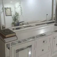 آینه و کنسول و میز تلوزیون