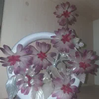 گلدان و گل مصنوئی