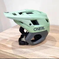 کلاه اونیل اندرو