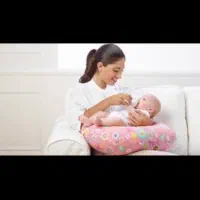 پرستار شب کودک از ساعت ۱۰شب الی ۱۲ظهر