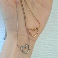 بدلیجات گردنبند دستبند