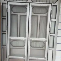 فروش در و پنجره المینیومی به علت تغییر دکوراسیون