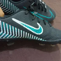 فروش کفش فوتبالی