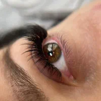 اکستنشن مژه و لیفت ابرو و مژه