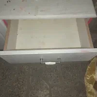 کمد تنها مناسبدگداستن وسایل کم جا بدون شکستگی|جاکفشی، کمد، دراور|تهران, تهرانسر مرکزی|دیوار