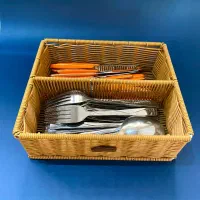 جا قاشقی وجا کفکیر ملاقه|آب‌چکان و نظم‌دهنده ظروف|مرند, |دیوار