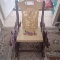 عروسک‌ها|اسباب‌‌بازی|کرج, بنیاد|دیوار