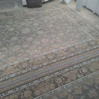 فرش ۱۲۰۰ شانه طوسی وطلائی