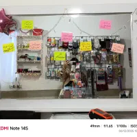 آینه دیواری