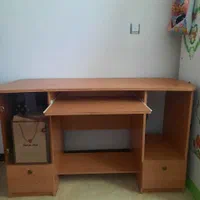 میز کامپیوتر|میز تحریر و کامپیوتر|بندر انزلی, معلم|دیوار