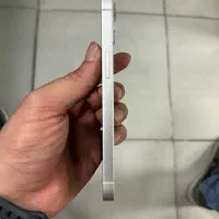 Iphone 13 normal|موبایل|بابل, |دیوار