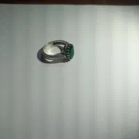 انگشتر نقره زمرد