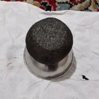 شهاب سنگ گرد سیاه