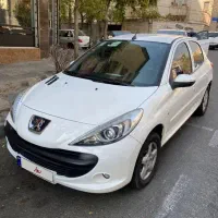 ۲۰۷ دنده‌ای مدل ۹۹ درحد‌صفر