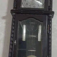 ساعت دیواری سالم باموتورعالی