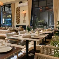 سرآشپز فرنگی و اشپز ایرانی کرج رزکان واریانشهر|استخدام خدمات فروشگاه و رستوران|مشکیندشت, |دیوار