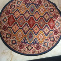 یک عدد پادری گرد به همراه یک عدد پادری کوچک