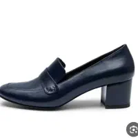 زنانه اداری