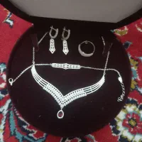 سرویس عروس نقره نگین قرمز ( مناسب کادو روز زن )|جواهرات|کرمانشاه, |دیوار