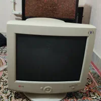 مانیتور کامپیوتر