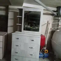 دراور چهار کشو وآینه