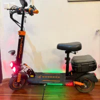 اسکوتر برقی صندوق دار