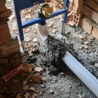 لوله کشی وتاسیسات پویان|خدمات پیشه و مهارت|چالوس, |دیوار